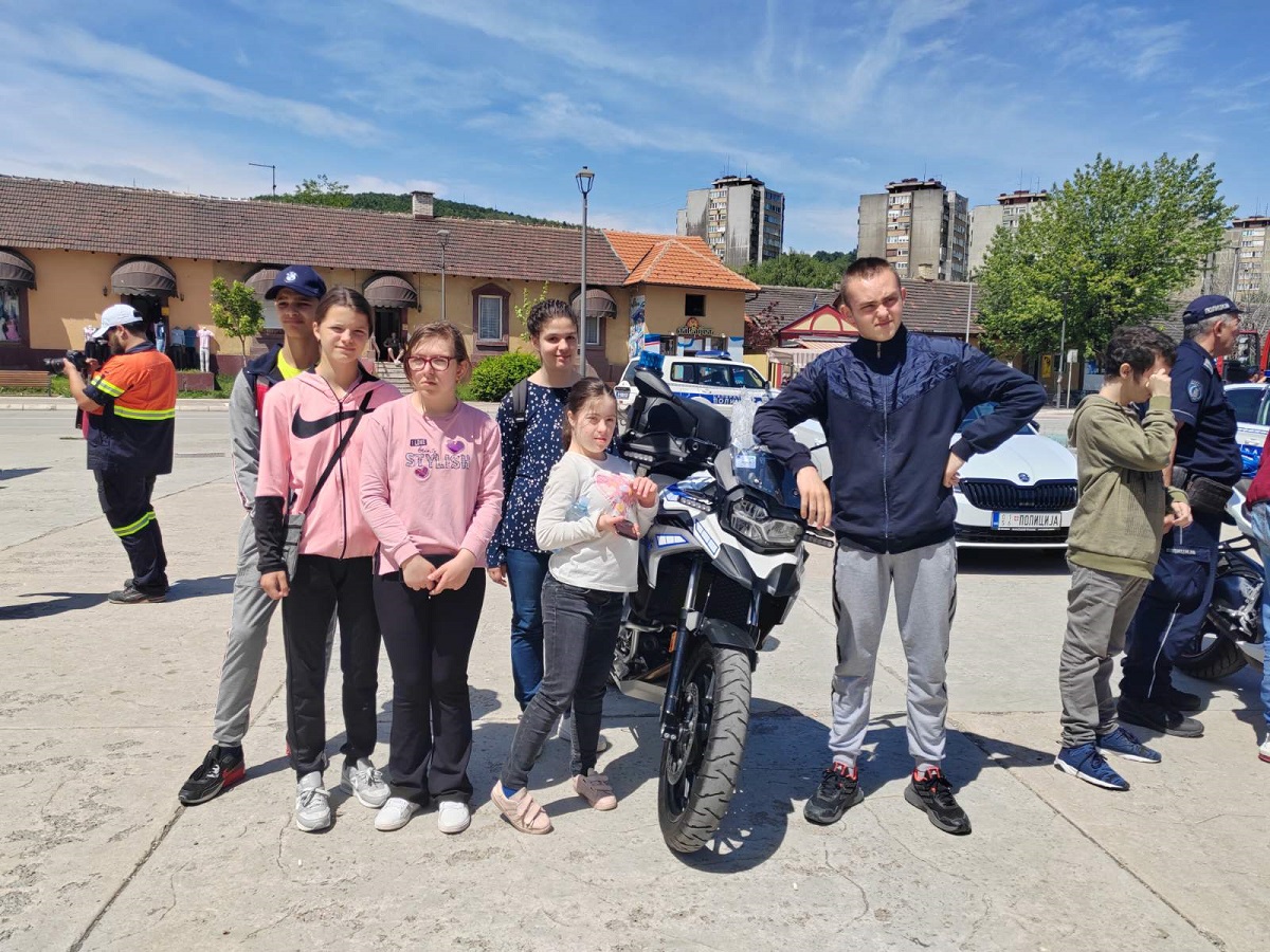 КАРАВАН БЕЗБЕДНОСТИ