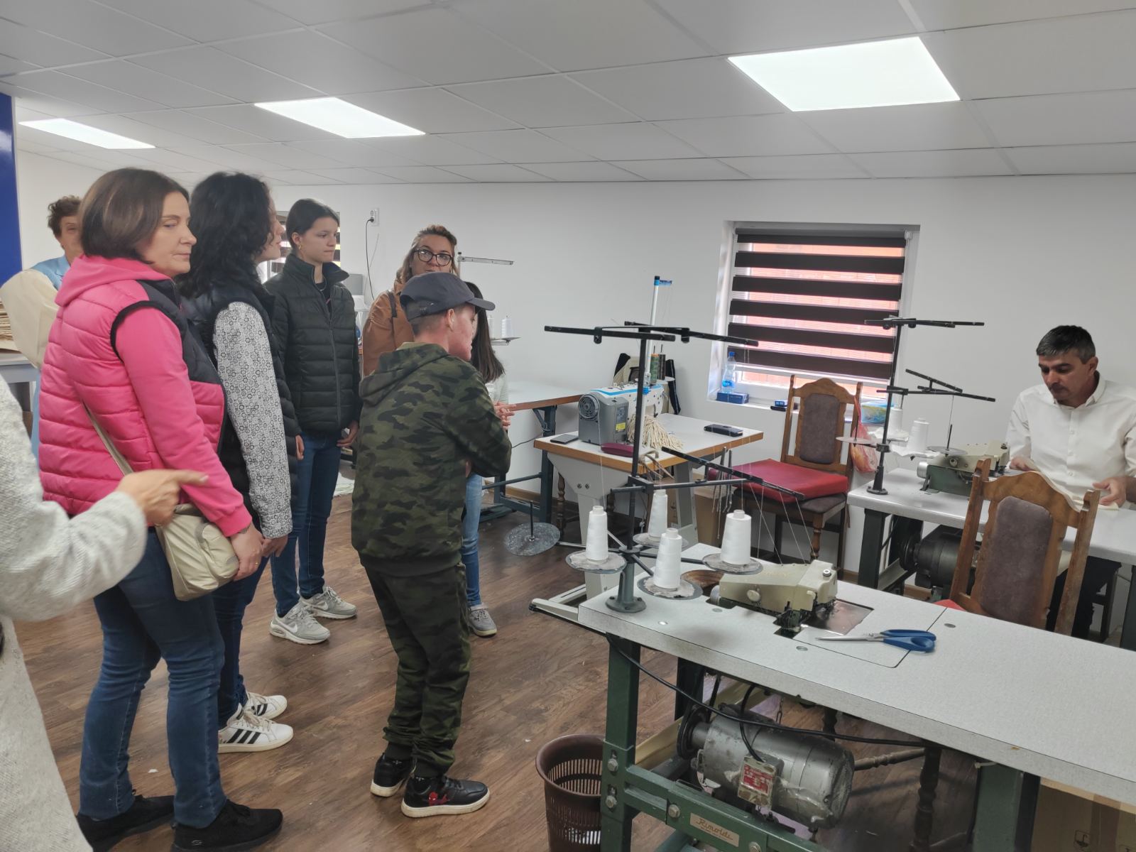 ПОСЕТА НИВЕС РАДИОНИЦЕ